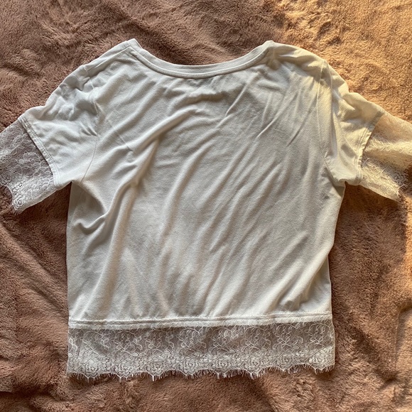 shirt - Picture 3 of 3